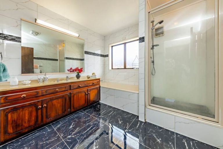 Photo of property in 4 Matuku Place, Papatoetoe, Auckland, 2025