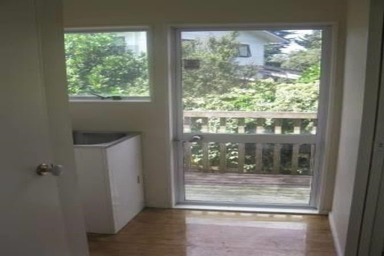 Photo of property in 1/11 Mona Vale, West Harbour, Auckland, 0618