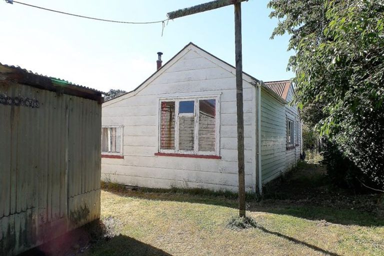 Photo of property in 38 Cook Street, Carters Beach, Westport, 7825