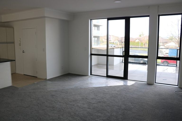 Photo of property in 7/130 Stancombe Road, Flat Bush, Auckland, 2016