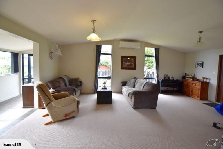 Photo of property in 81 Sea Vista Drive, Pukerua Bay, 5026