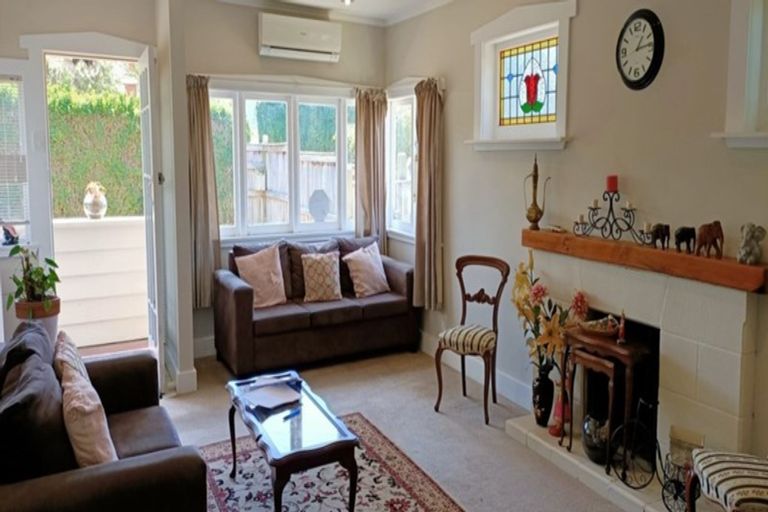 Photo of property in 47 Heretaunga Avenue, Onehunga, Auckland, 1061