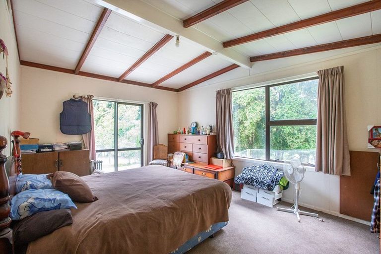 Property details for 98 Corlett Road, Tauhoa, Wellsford, 0973