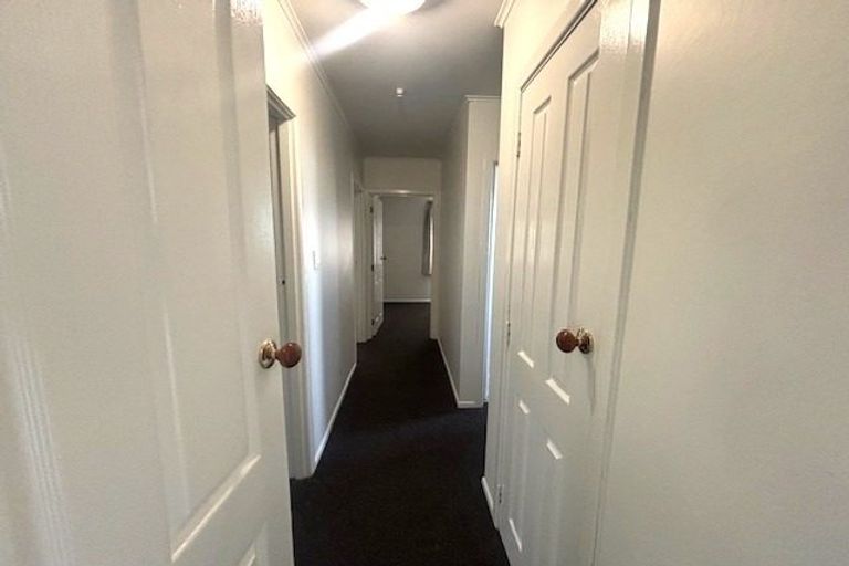 Photo of property in 38 Brentford Place, Manurewa, Auckland, 2102