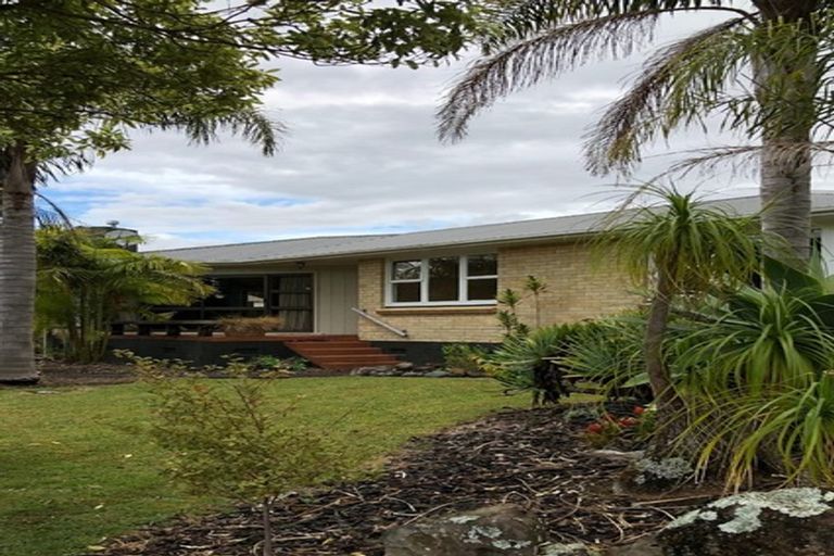 Photo of property in 11 Kereru Street, Maunu, Whangarei, 0110
