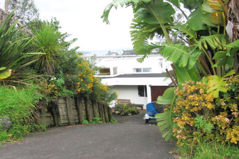 Photo of property in 38 Marae Road, Greenhithe, Auckland, 0632