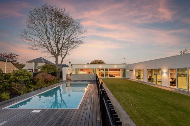 Photo of property in 78a Aorangi Road, Bryndwr, Christchurch, 8053