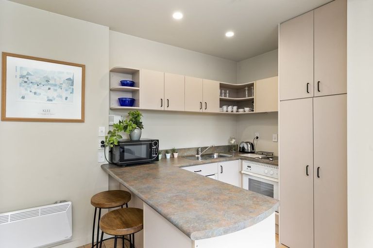 Photo of property in Regency Apartments, 5e/49 Manners Street, Te Aro, Wellington, 6011