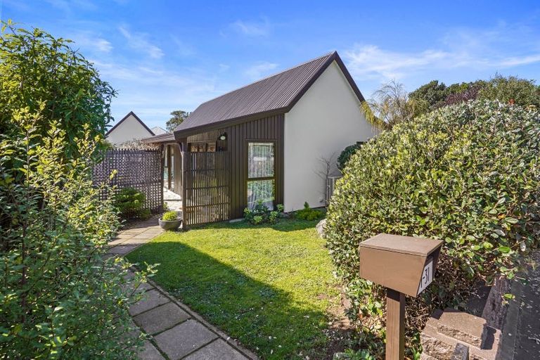 Photo of property in 1/31 Main Road, Redcliffs, Christchurch, 8081
