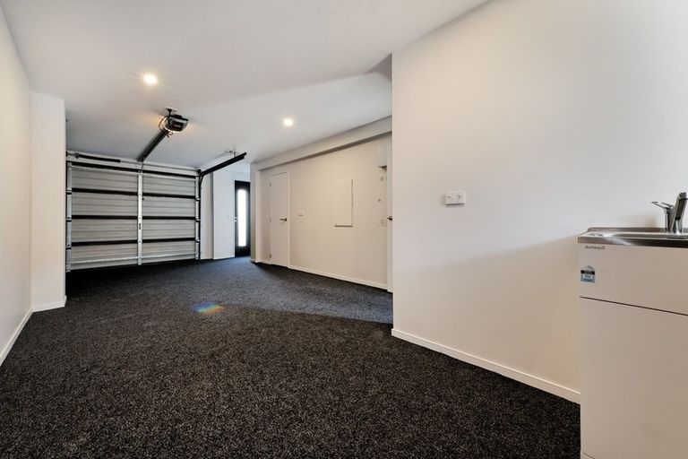 Photo of property in 1 Glenae Lane, Hobsonville, Auckland, 0618