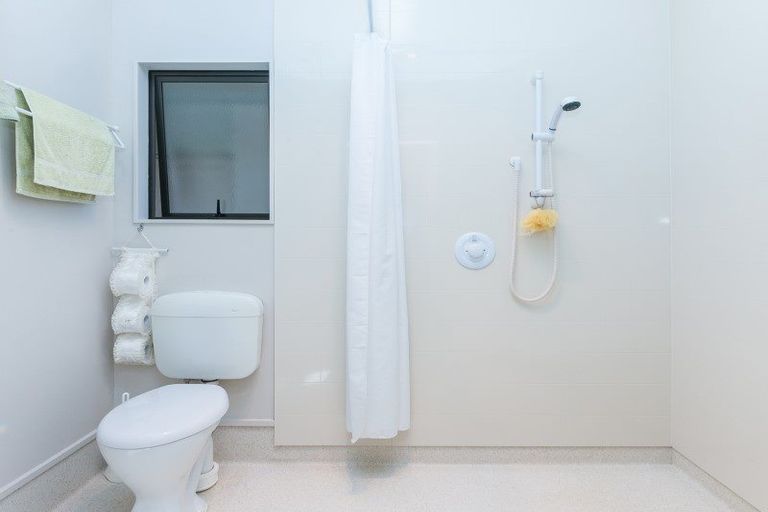 Photo of property in 5804 Kenepuru Road, Waitaria Bay, Picton, 7282