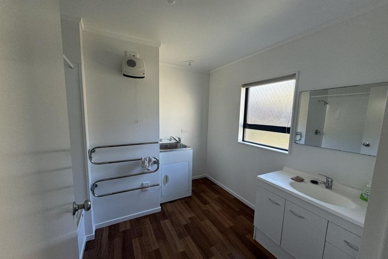 Photo of property in 17b Kaimanawa Street, Paraparaumu, 5032