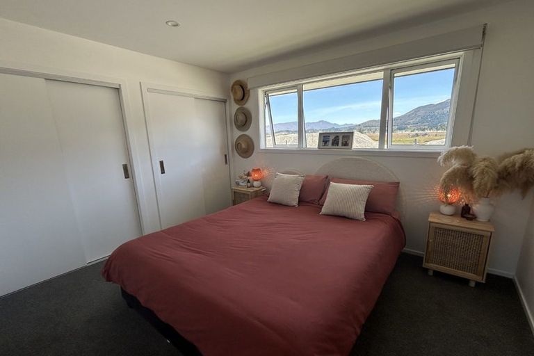 Photo of property in 177 Burdon Loop, Lake Hawea, 9382