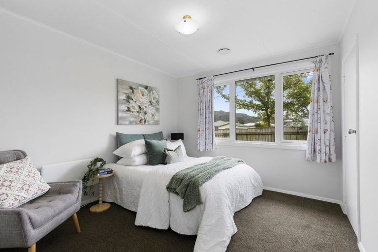 Photo of property in 4 Derwent Street, Wainuiomata, Lower Hutt, 5014