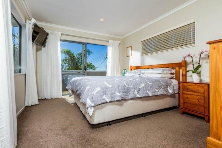 Photo of property in 36a Verran Road, Birkdale, Auckland, 0626