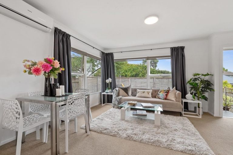 Photo of property in 4/32 Wicklow Road, Narrow Neck, Auckland, 0622