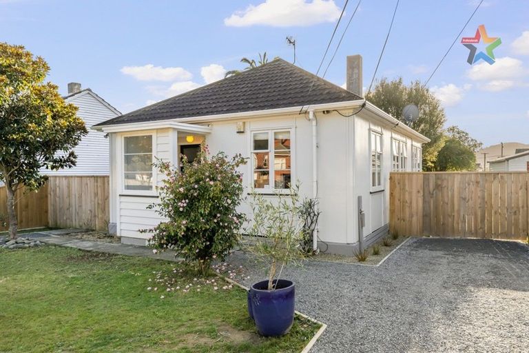 Photo of property in 133 Waddington Drive, Naenae, Lower Hutt, 5011