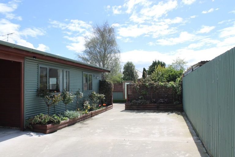 Photo of property in 4 Queen Street, Winton, 9720