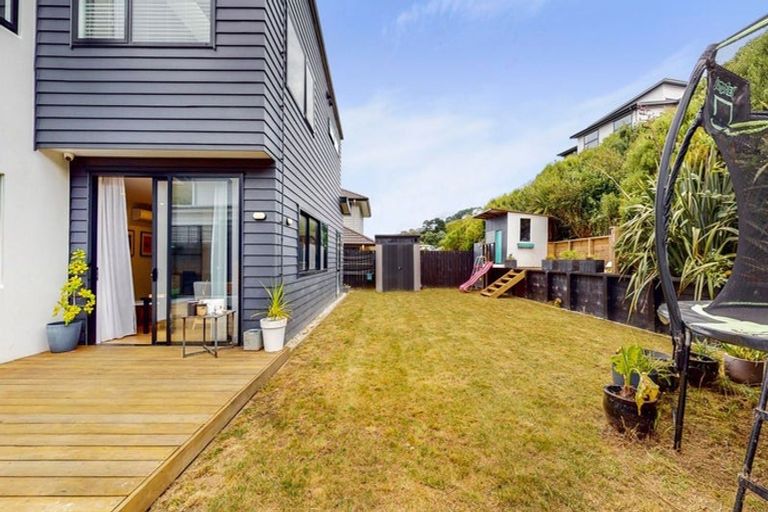 Photo of property in 105 Silverstream Road, Crofton Downs, Wellington, 6035