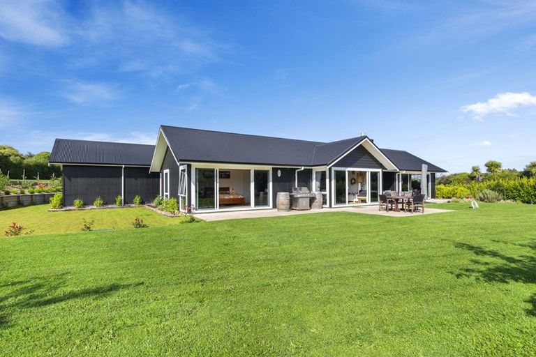 Photo of property in 7 Lacebark Drive, Kinloch, Taupo, 3377