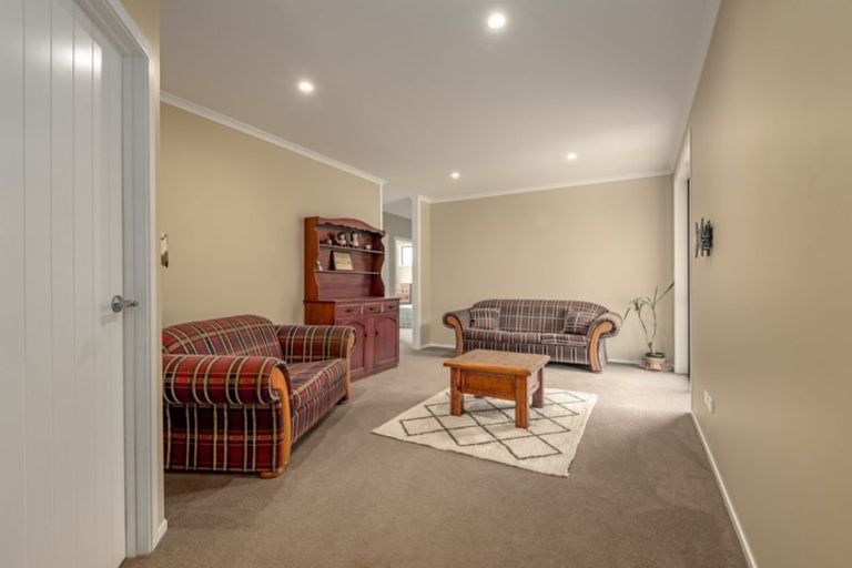 Photo of property in 4 George Street, Bulls, 4818