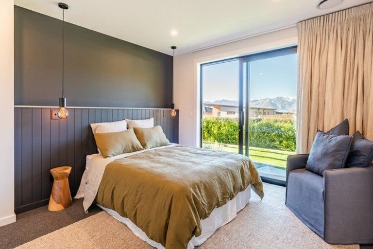 Photo of property in 64 Hartwell Drive, Kelvin Grove, Palmerston North, 4470