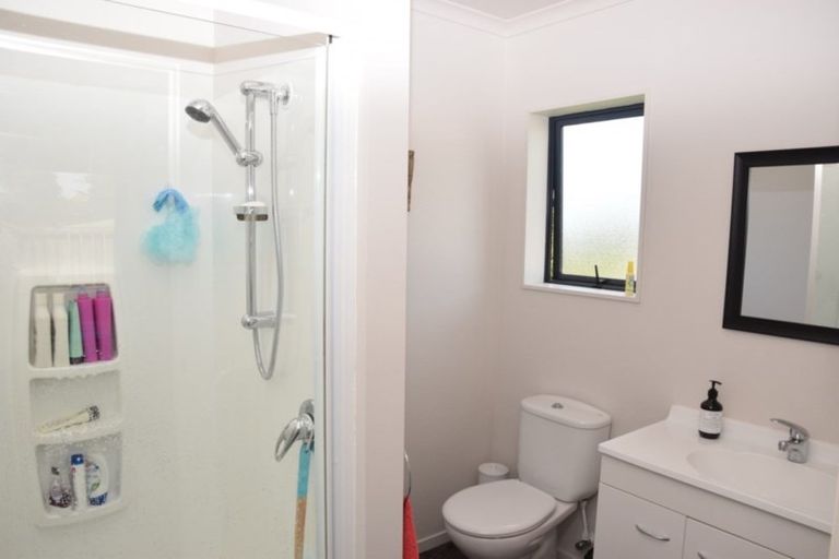 Photo of property in 26 Kirkbride Street, Wallacetown, 9816