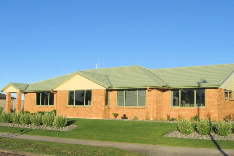 Photo of property in 2 Killegray Close, Flagstaff, Hamilton, 3210