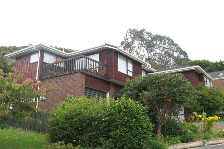 Photo of property in 46 Peterhouse Street, Tawa, Wellington, 5028