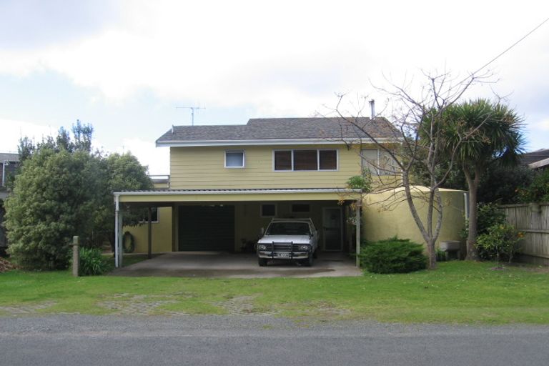 Photo of property in 39 Lincoln Street, Mangawhai Heads, Mangawhai, 0505