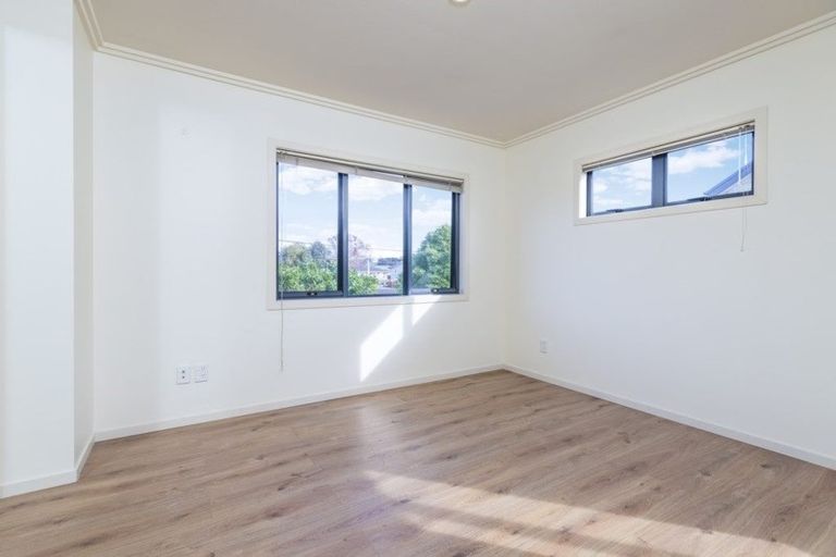 Photo of property in 5/191 Sunnynook Road, Wairau Valley, Auckland, 0627