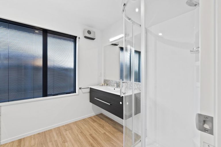 Photo of property in 36 Lewis Crescent, Rolleston, 7614