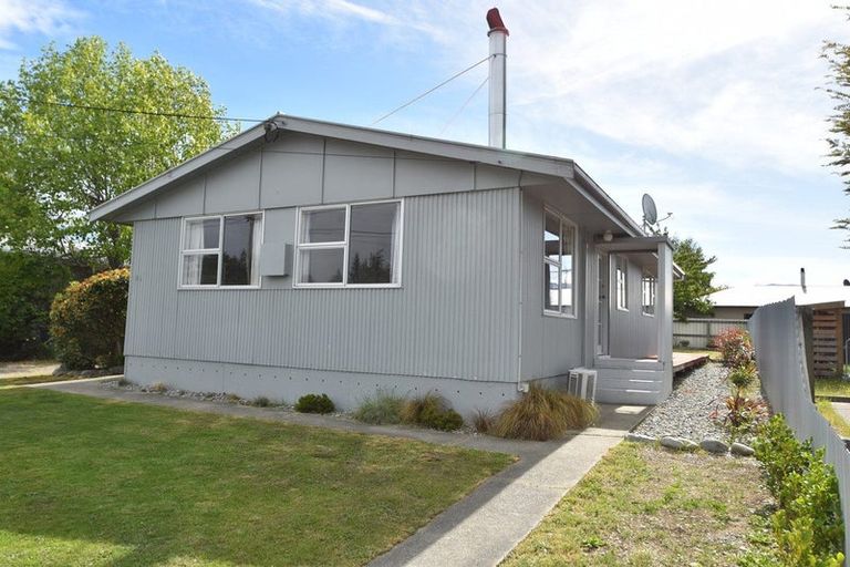 Photo of property in 26 Jollie Road, Twizel, 7901