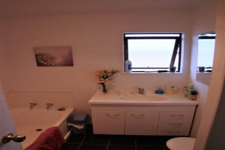 Photo of property in 49 Kath Henry Lane, Drury, 2113