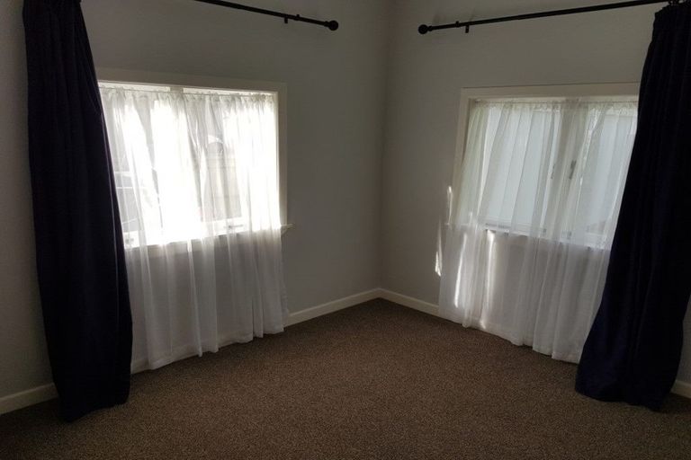 Photo of property in 29 Pah Road, Onerahi, Whangarei, 0110