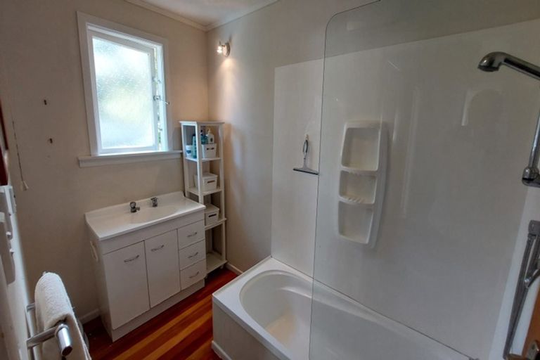 Photo of property in 99 Parkvale Road, Karori, Wellington, 6012