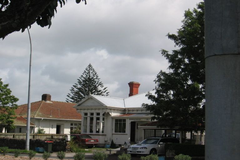 Photo of property in 199 Balmoral Road, Mount Eden, Auckland, 1024