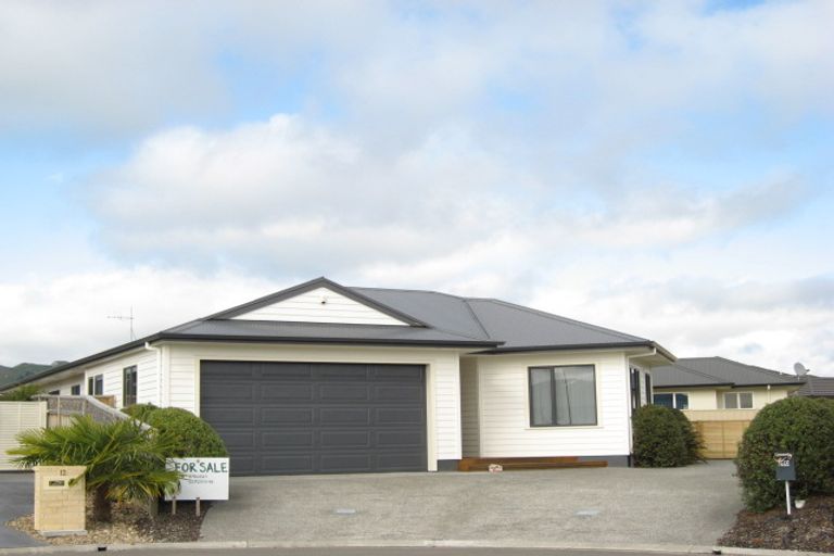 Photo of property in 10 Scott Place, Havelock North, 4130