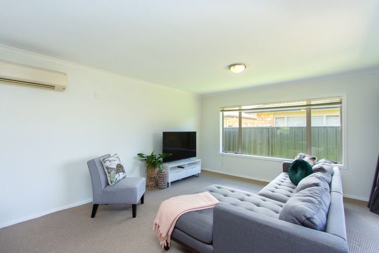 Photo of property in 52/64 Kawaha Point Road, Kawaha Point, Rotorua, 3010