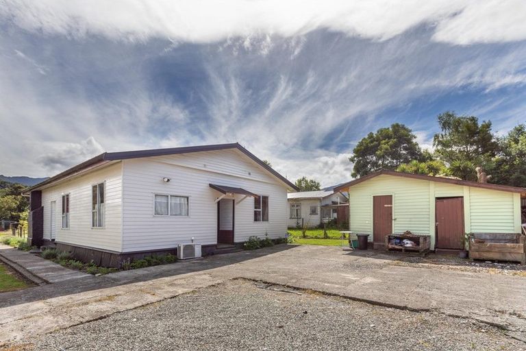 Photo of property in 31 Stafford Street, Blackball, 7804