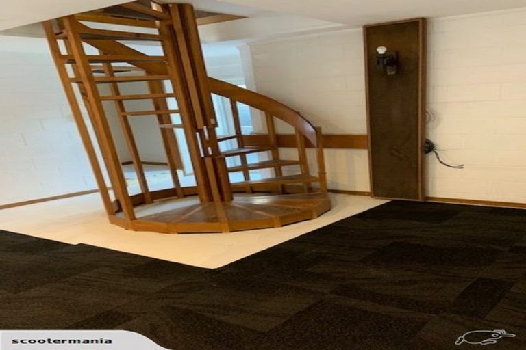 Photo of property in 6/495 Glenfield Road, Glenfield, Auckland, 0629