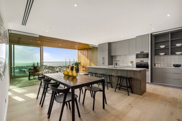 Photo of property in 806/20 Omana Road, Milford, Auckland, 0620