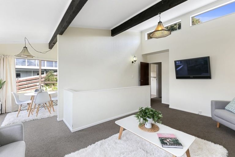 Photo of property in 1/90 Allington Road, Karori, Wellington, 6012