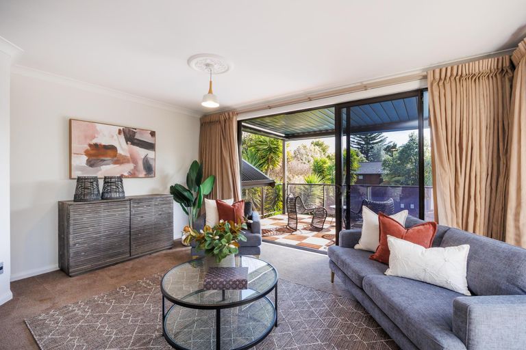 Photo of property in 23 Trent Avenue, Hokowhitu, Palmerston North, 4410