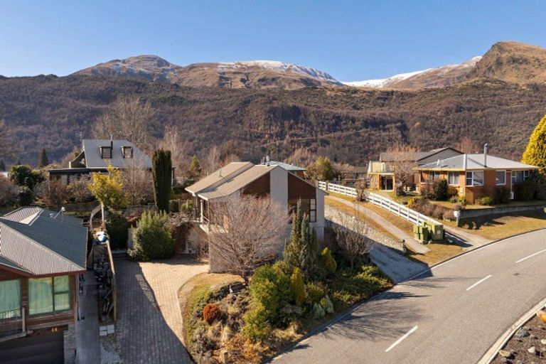 Photo of property in 66 Cotter Avenue, Arrowtown, 9302