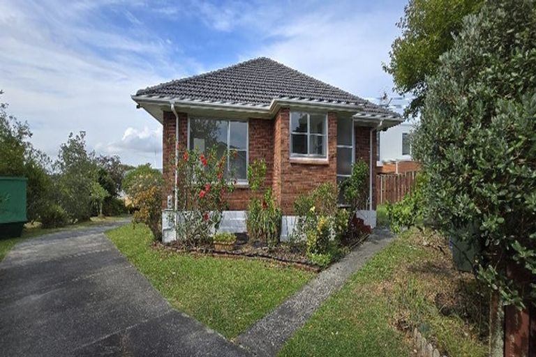Photo of property in 1/159 Coronation Road, Hillcrest, Auckland, 0627