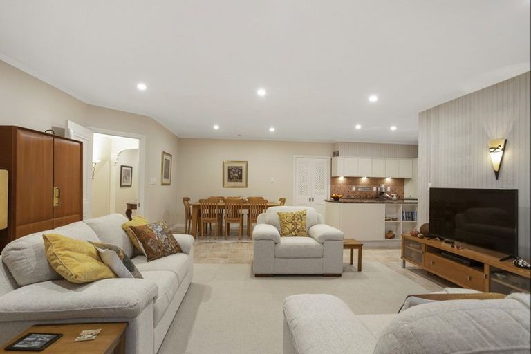 Photo of property in 378 Riddell Road, Glendowie, Auckland, 1071