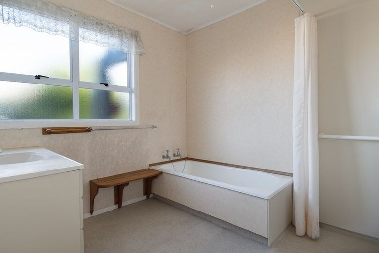 Photo of property in 101 Harbour View Road, Omokoroa, 3114