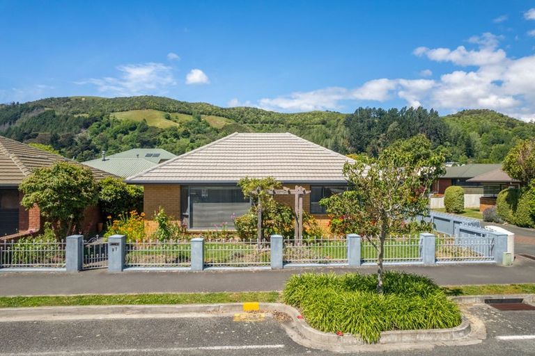 Photo of property in 27 Tasman Street, The Wood, Nelson, 7010