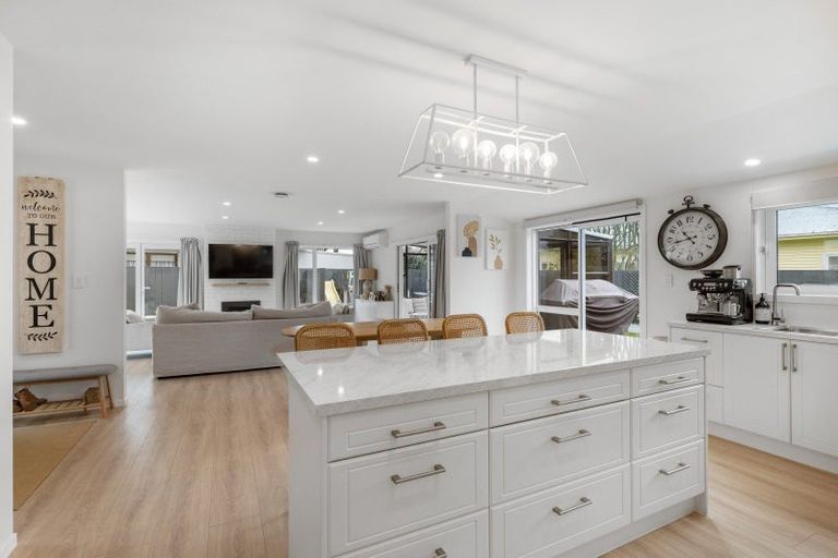 Photo of property in 20 Margaret Street, Stratford, 4332